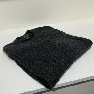 Men’s Dark Gray Cashmere Sweater